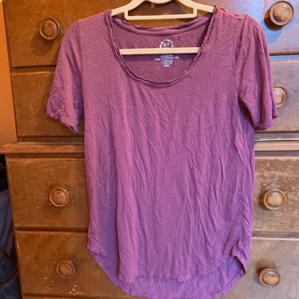 Simple pink tee